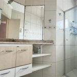 Casa à venda com 3 quartos, sendo 1 suíte, no condomínio Villagio Tramway, São Paulo - SP