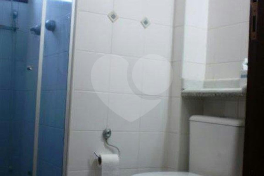 Casa à venda com 3 quartos, sendo 1 suíte, no condomínio Barbará II, São Paulo - SP