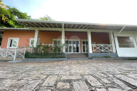 Terreno a venda no Condomínio Residencial Santa Isabel