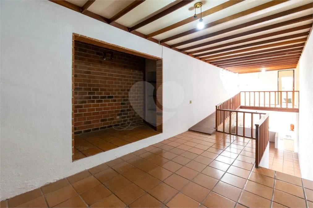Casa à venda com 200m², 4 quartos e 2 vagas