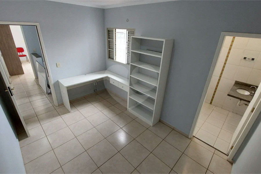 Casa a venda no Bairro Astúrias em Piracicaba - SP.
