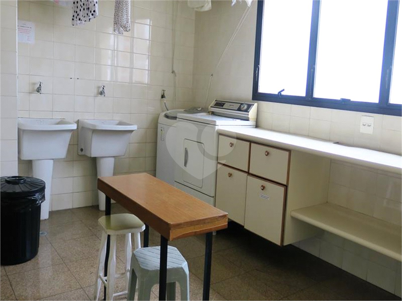 Apartamento à venda com 3 quartos, sendo 2 suítes, em Real Parque, São Paulo, SP