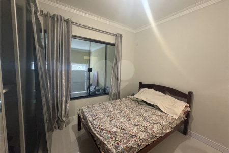 Casa à venda com 3 quartos, sendo 1 suíte,  em Cidade Jardim, Mogi das Cruzes, SP