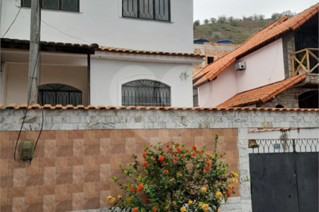 Casa à venda com 2 quartos em Campo Grande, Rio de Janeiro, RJ