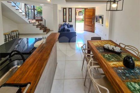 Casa à venda com 2 suítes em Marina, Armação dos Búzios, RJ
