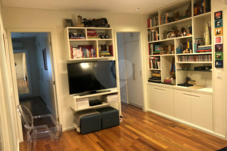 Apartamento à venda com 4 quartos, sendo 3 suítes, em Alto da Boa Vista, São Paulo, SP