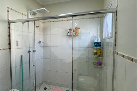 Casa à venda com 3 quartos, sendo 1 suíte, no condomínio Residencial Grape Village, Vinhedo - SP