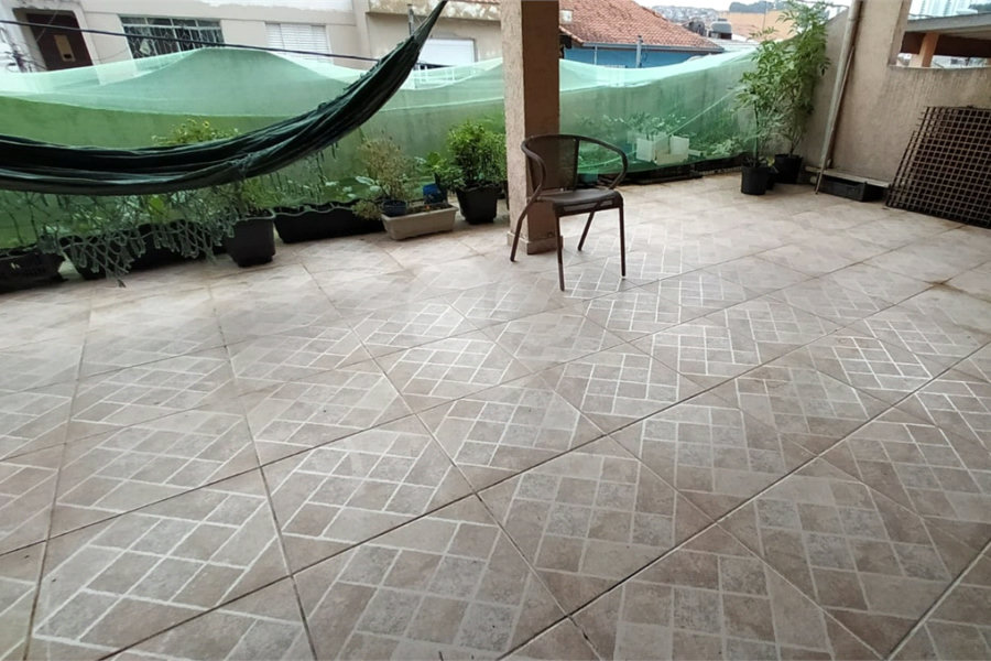 Sobrado à venda com 3 quartos, sendo 1 suíte, em Jardim Tabatinga, Guarulhos, SP