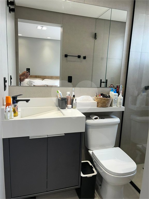 Apartamento à venda com 3 quartos, sendo 1 suíte, em Vila Scarpelli, Santo André, SP