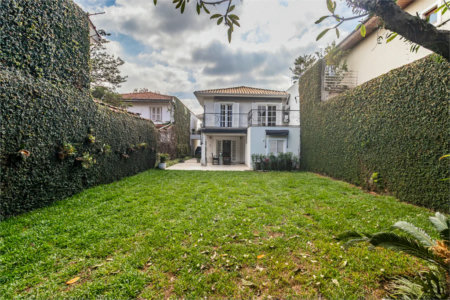 Casa à venda com 4 quartos, sendo 3 suítes, em Brooklin Paulista, São Paulo, SP