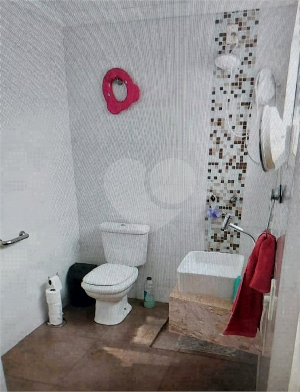 Casa à venda com 5 quartos, sendo 2 suítes, em Jardim Santa Rosália, Sorocaba, SP