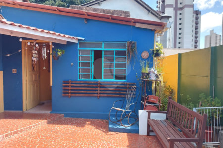 Casa à venda com 3 quartos em Anhangabaú, Jundiaí, SP