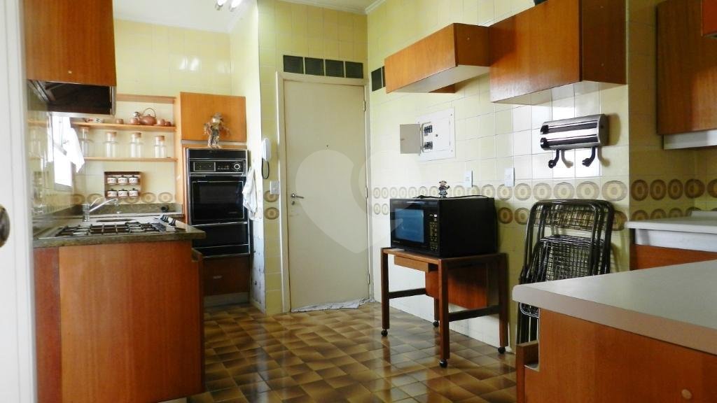 Apartamento à venda com 3 quartos, sendo 1 suíte, em Alto da Boa Vista, São Paulo, SP