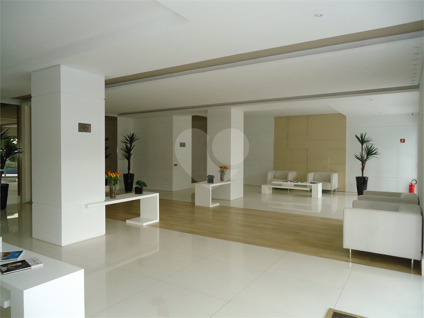 Apartamento à venda com 3 suítes em Santa Teresinha, São Paulo, SP