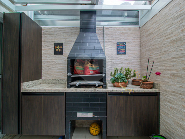 Casa à venda com 2 suítes no condomínio Residencial Living Sabara, São Paulo - SP