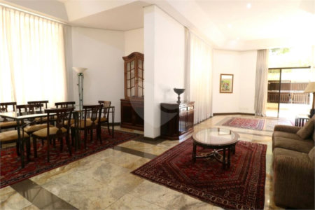 Apartamento à venda com 4 quartos, sendo 3 suítes, em Brooklin, São Paulo, SP
