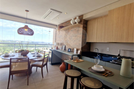 Apartamento à venda com 4 suítes em Vila Embaré, Valinhos, SP