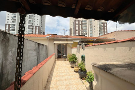 Sobrado à venda com 2 quartos em Ferreira, São Paulo, SP