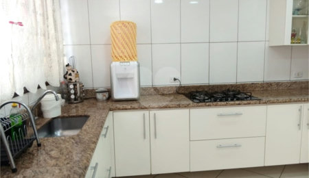 Sobrado à venda com 4 quartos, sendo 1 suíte,  em Horto Florestal, São Paulo, SP