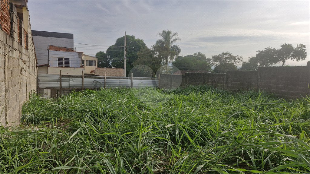 Terreno à venda com 1 suíte em Jardim Colonial, Atibaia, SP