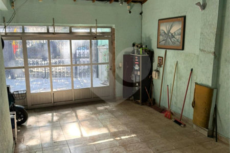 Terreno à venda em Canindé, São Paulo, SP