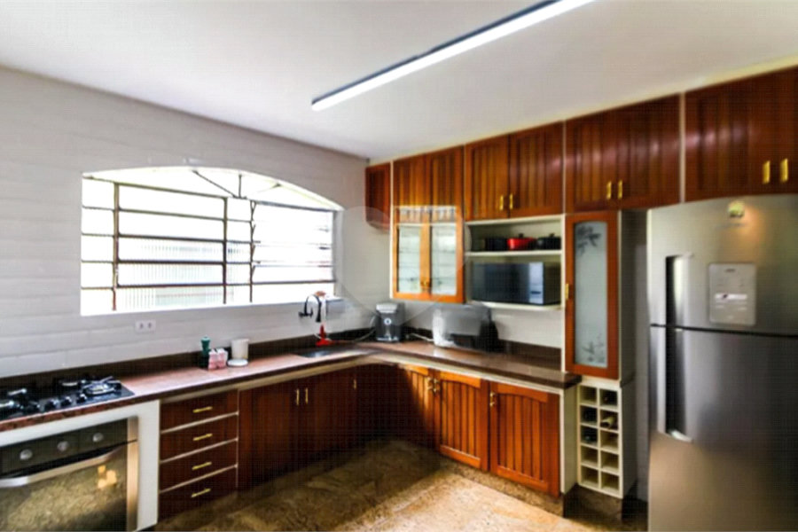 Sobrado à venda com 3 quartos, sendo 1 suíte, em Parada Inglesa, São Paulo, SP