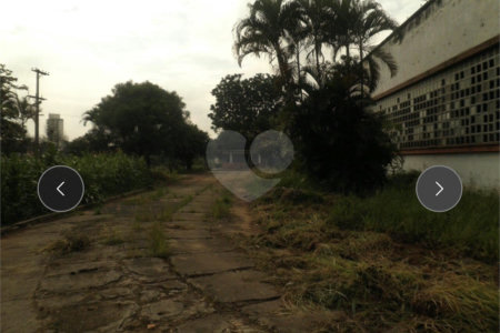 Prédio à venda em Parque São Domingos, São Paulo, SP