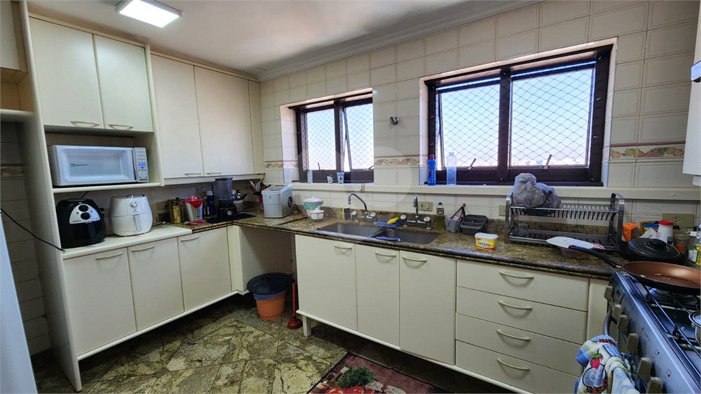 Apartamento à venda com 4 suítes em Bosque da Saúde, São Paulo, SP