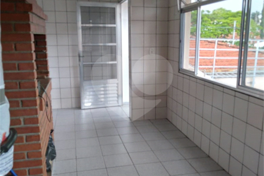 Casa Térrea à venda com 3 quartos, sendo 1 suíte, em Vila Galvão, Guarulhos, SP
