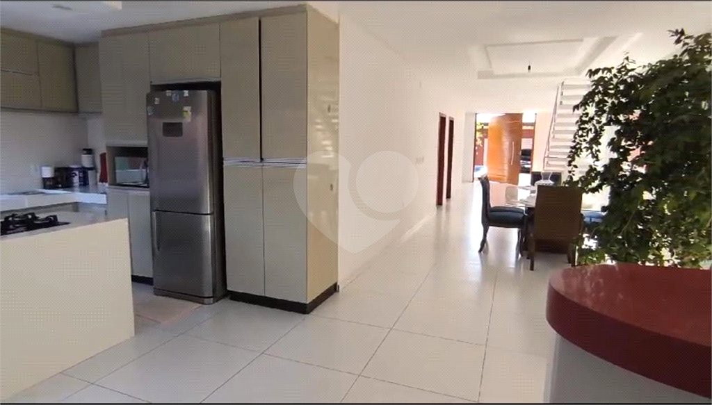 Casa à venda com 4 suítes no Centro, Santa Cruz Cabrália, BA