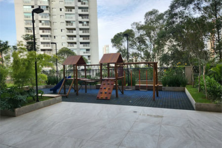 Apartamento à venda com 2 suítes em Vila Andrade, São Paulo, SP