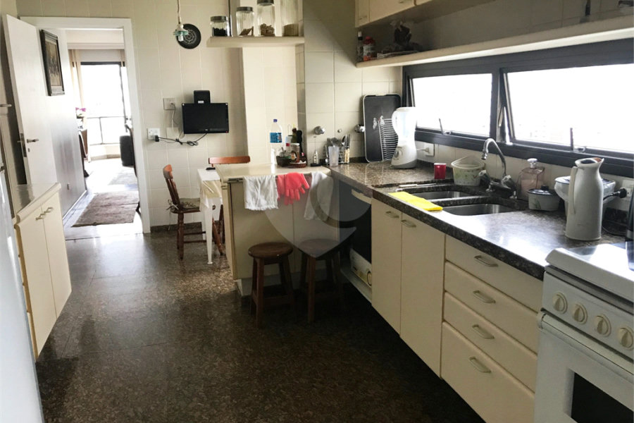 Apartamento à venda com 3 quartos, sendo 1 suíte, em Santana, São Paulo, SP