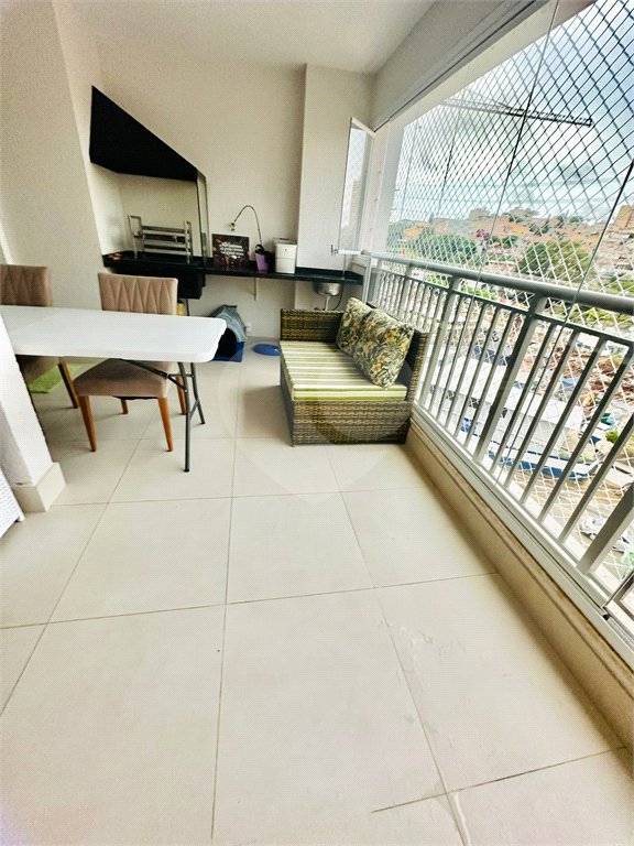 Apartamento à venda com 3 quartos, sendo 1 suíte,  em Vila Andrade, São Paulo, SP