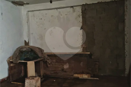 Sobrado à venda com 6 quartos em Água Fria, São Paulo, SP