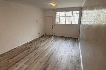 Casa de Vila à venda com 3 quartos, sendo 1 suíte, no condomínio Ministro Luiz Gallotti, São Paulo - SP