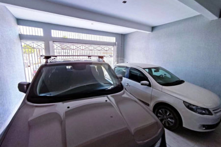 Sobrado à venda com 3 quartos, sendo 1 suíte,  em Vila Nova Aparecida, Mogi das Cruzes, SP