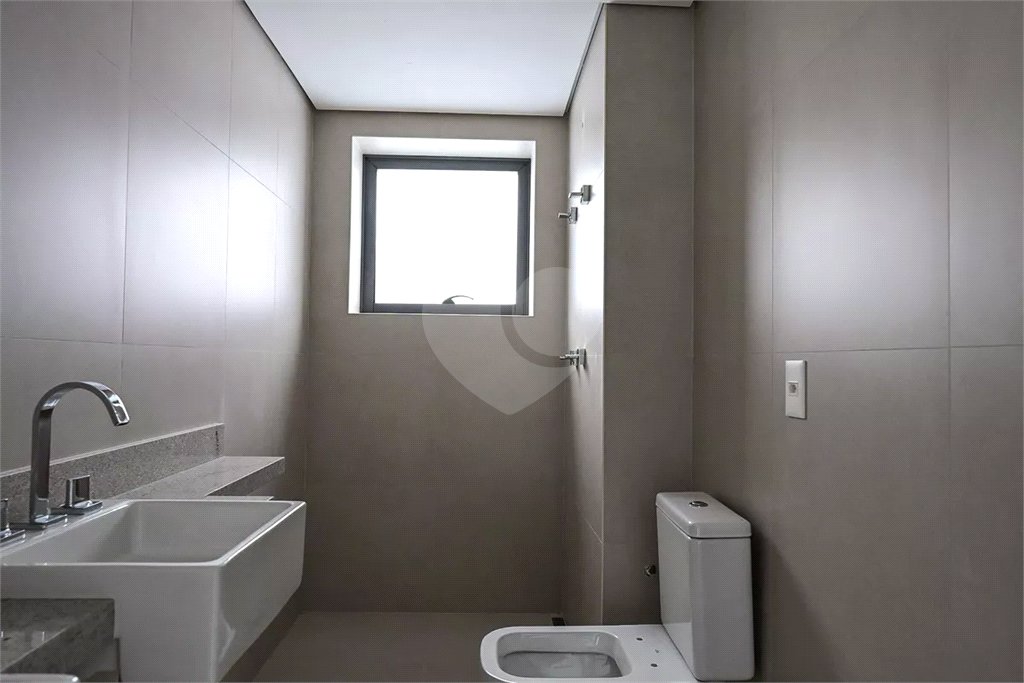 Apartamento à venda com 3 suítes,  em Jardim Fonte do Morumbi, São Paulo, SP