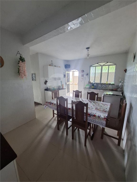 Casa à venda com 5 quartos em Santíssimo, Rio de Janeiro, RJ