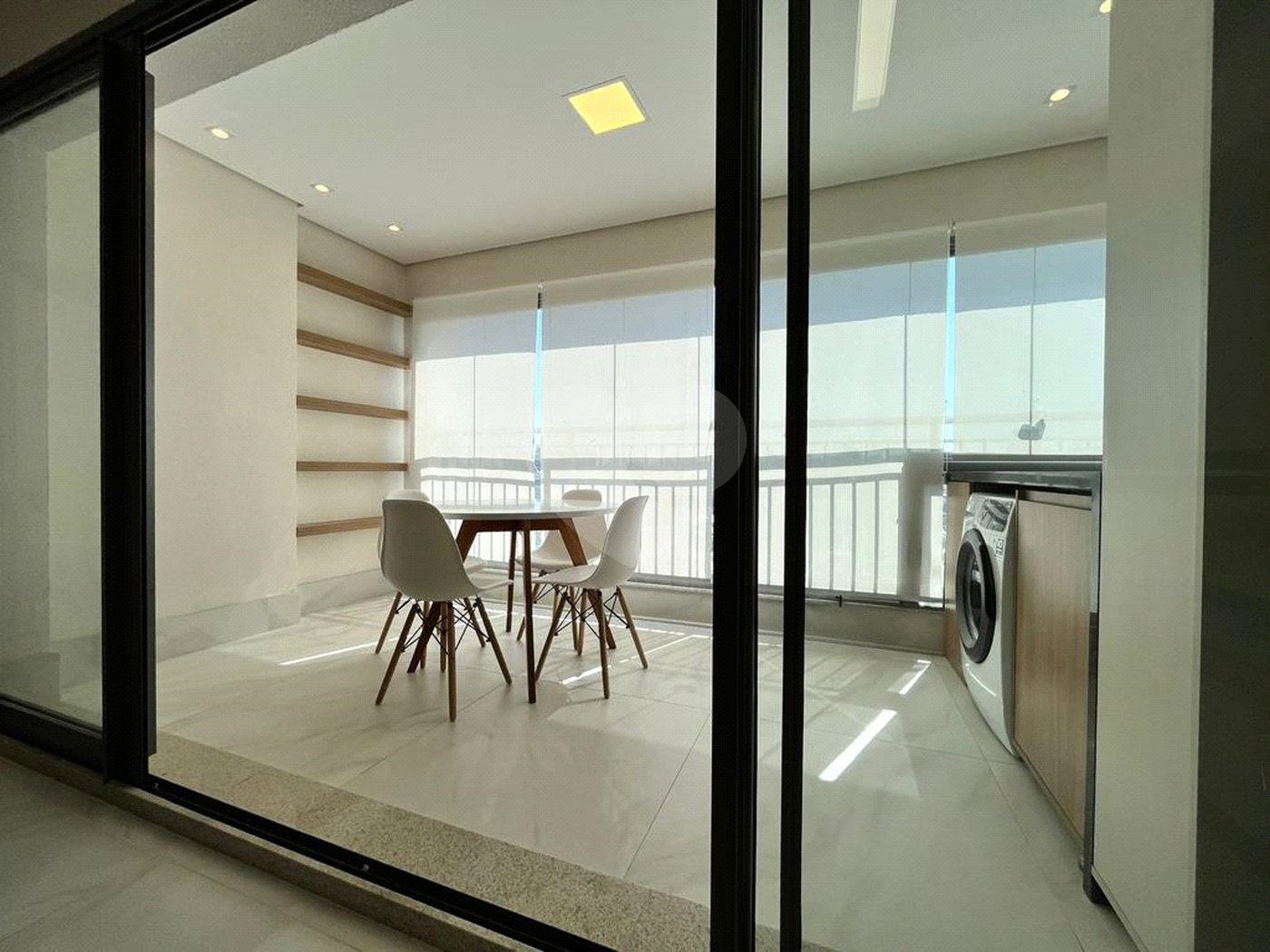 Sala à venda com 1 suíte em Indianópolis, São Paulo, SP
