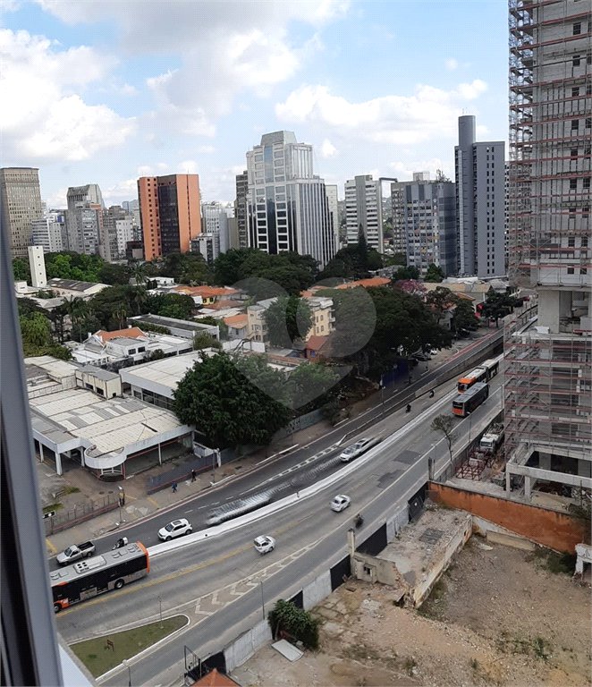 Apartamento para alugar com 2 quartos, sendo 1 suíte, em Jardim Europa, São Paulo, SP