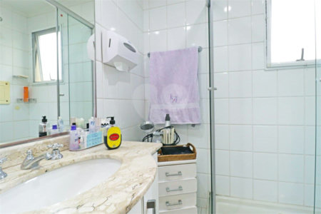 Apartamento à venda com 3 quartos, sendo 1 suíte, em City Boaçava, São Paulo, SP