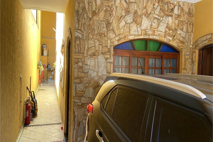 Sobrado à venda com 4 quartos, sendo 1 suíte, em São Miguel Paulista, São Paulo, SP