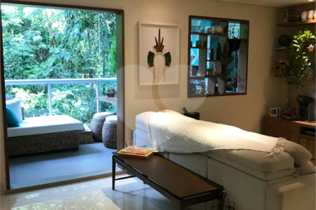 Apartamento à venda com 3 quartos, sendo 1 suíte,  em Lar São Paulo, São Paulo, SP