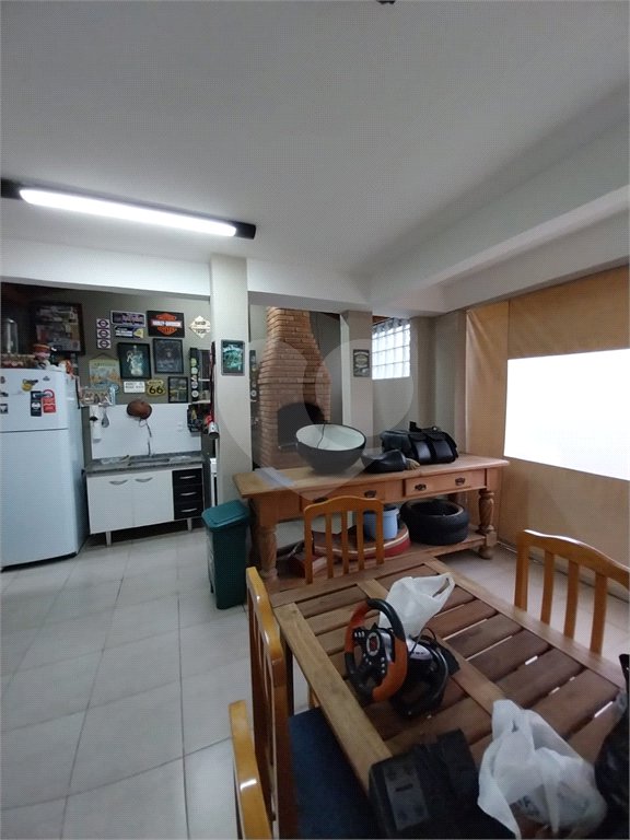 Casa à venda com 3 quartos, sendo 1 suíte, no condomínio Mosaico da Serra, Mogi das Cruzes - SP