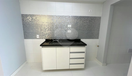 Apartamento à venda ou para alugar com 2 quartos, sendo 1 suíte,  em Vila Matilde, São Paulo, SP