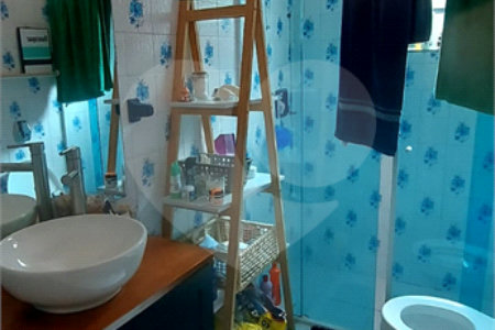 Casa à venda com 3 quartos, sendo 1 suíte, em Perdizes, São Paulo, SP