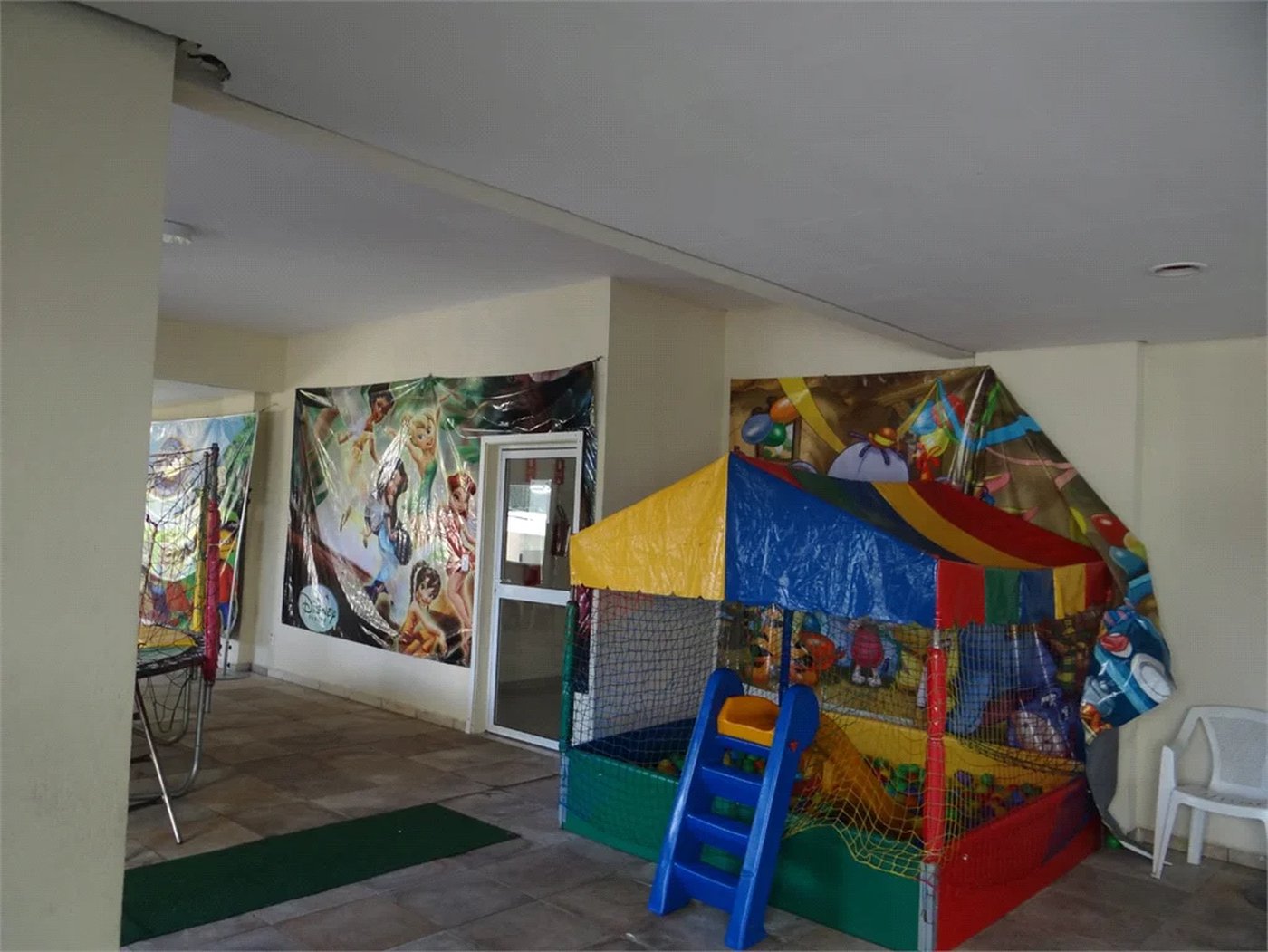 Apartamento com 2 vagas no Butantã