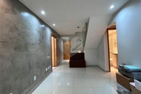 Cobertura à venda com 2 quartos, sendo 1 suíte, em Tijuca, Rio de Janeiro, RJ
