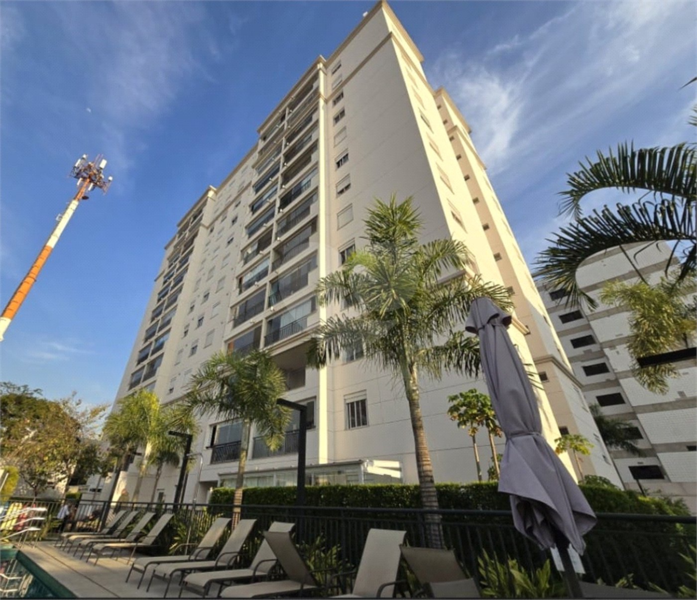 Apartamento à venda com 3 quartos, sendo 1 suíte,  em Vila Guilherme, São Paulo, SP