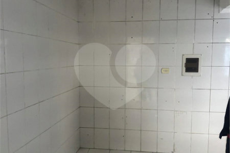 Sobrado à venda com 5 quartos em Bela Vista, Osasco, SP